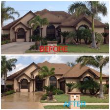 Exterior-Soft-Wash-Cleaning-Gutter-Cleaning-Driveway-Cleaning-and-Roof-Cleaning-in-Jupiter-FL 0